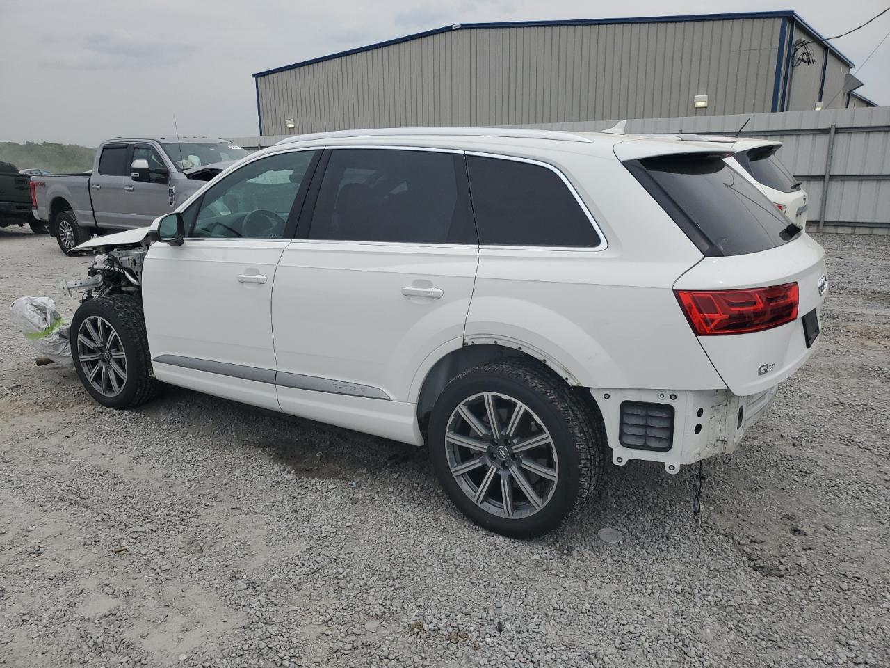 WA1LHAF74KD044752 2019 Audi Q7 Premium Plus