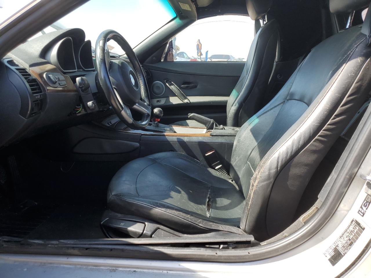 4USBT53483LT21213 2003 BMW Z4 3.0