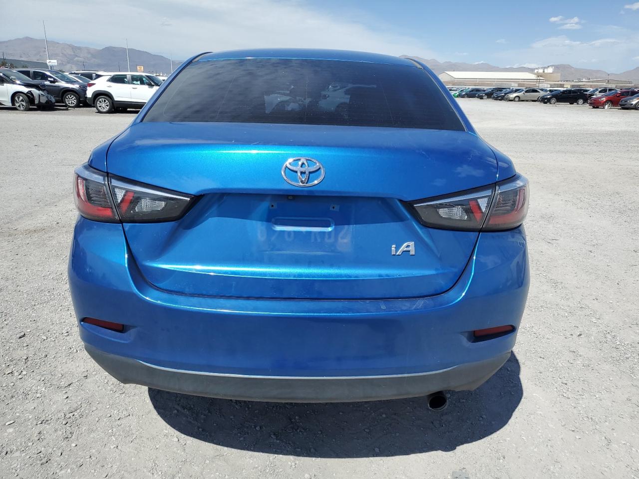 3MYDLBYV6HY184707 2017 Toyota Yaris Ia