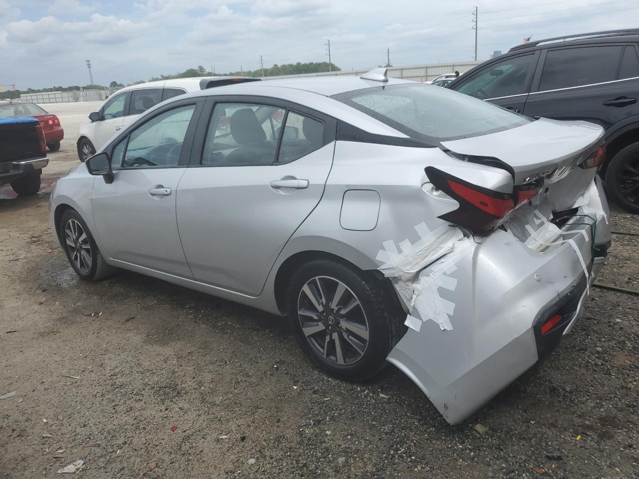 3N1CN8EV6ML846985 NISSAN VERSA 2021