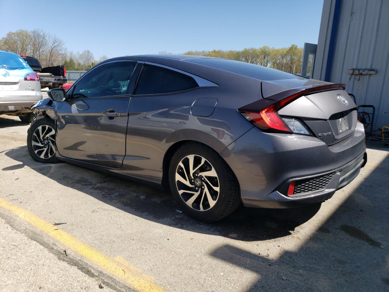 2HGFC4B03GH311290 2016 Honda Civic Lx