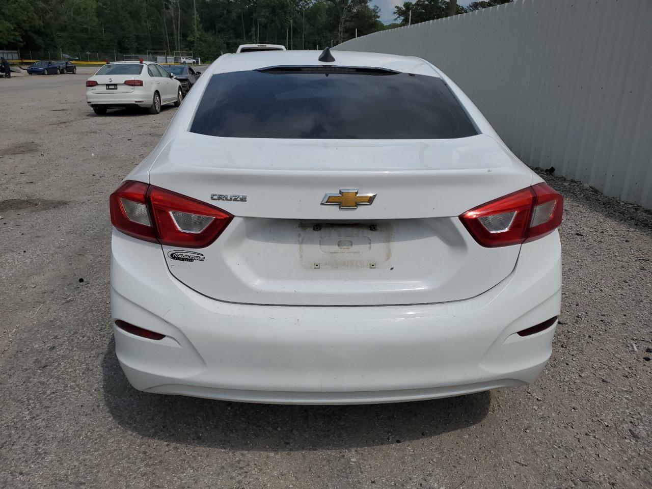 1G1BC5SM7J7199529 CHEVROLET CRUZE 2018