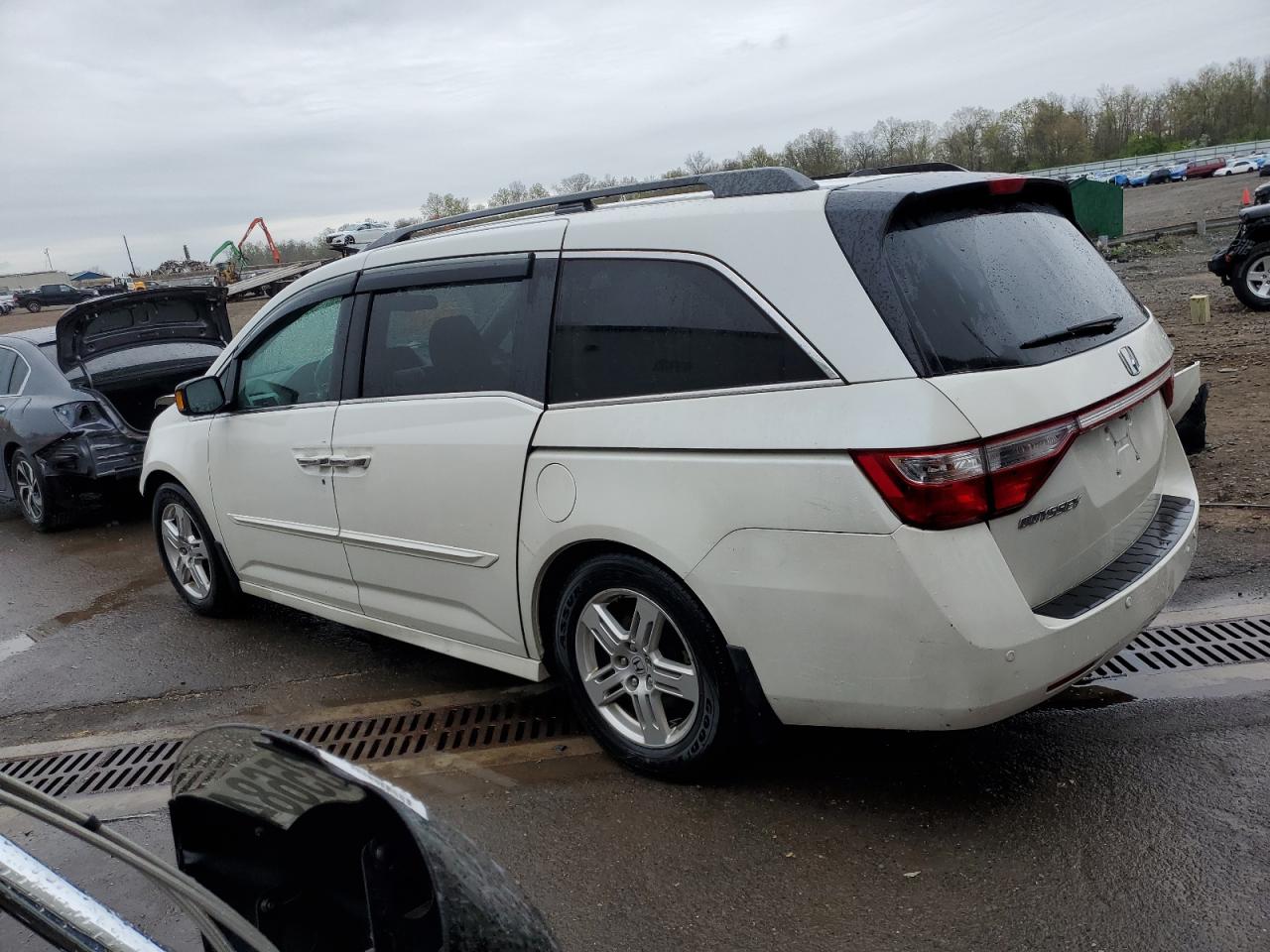 2012 Honda Odyssey Touring vin: 5FNRL5H90CB134771