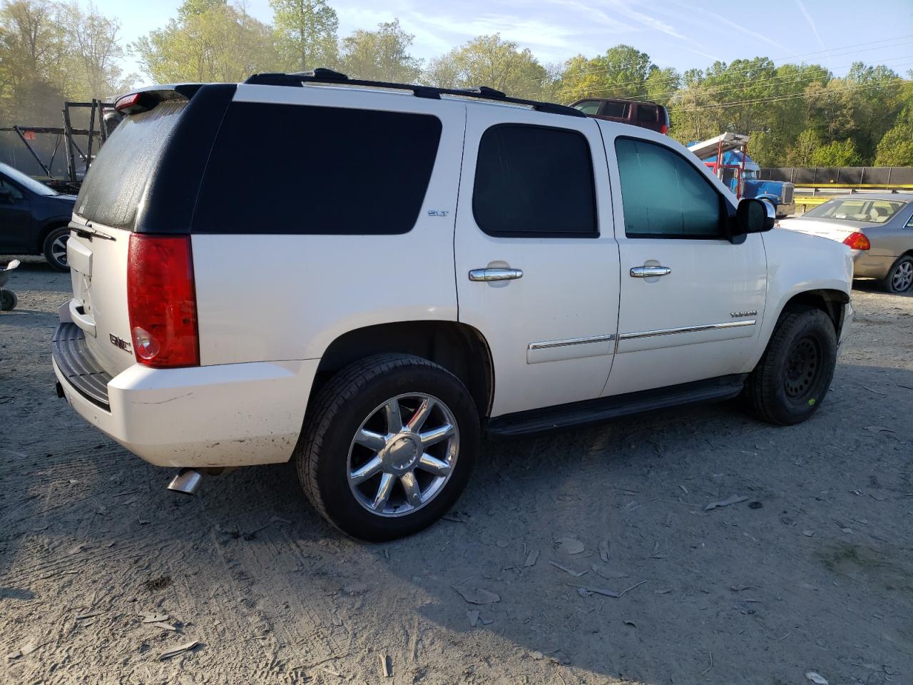 1GKS2CE01BR217802 2011 GMC Yukon Slt