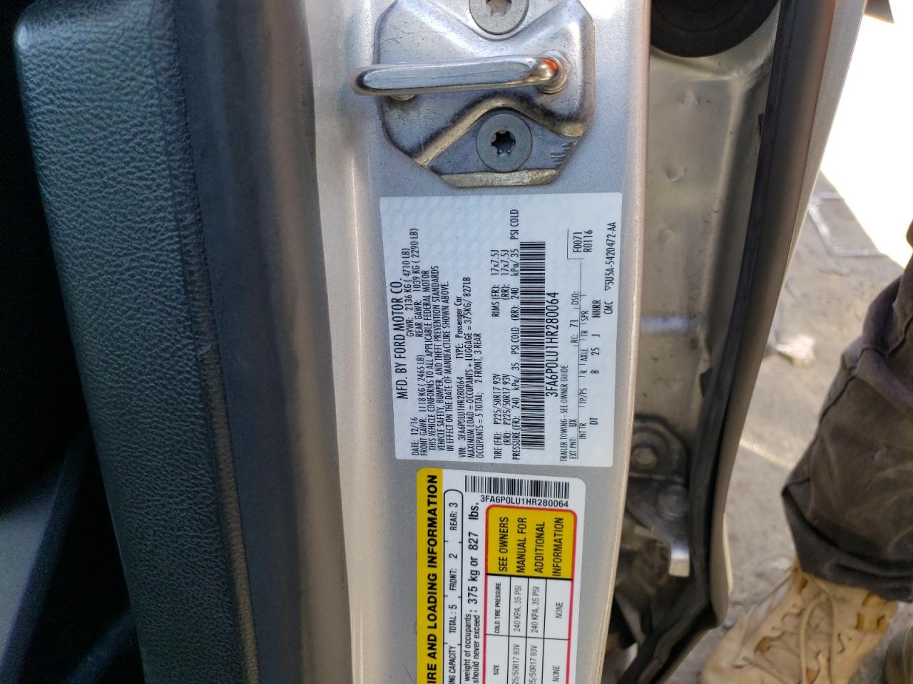 3FA6P0LU1HR280064 FORD FUSION 2017