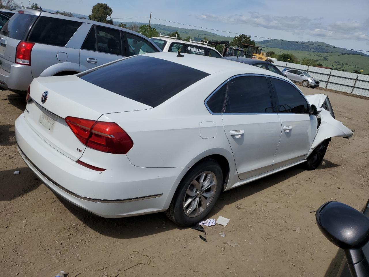 1VWAT7A30GC033549 VOLKSWAGEN PASSAT 2016