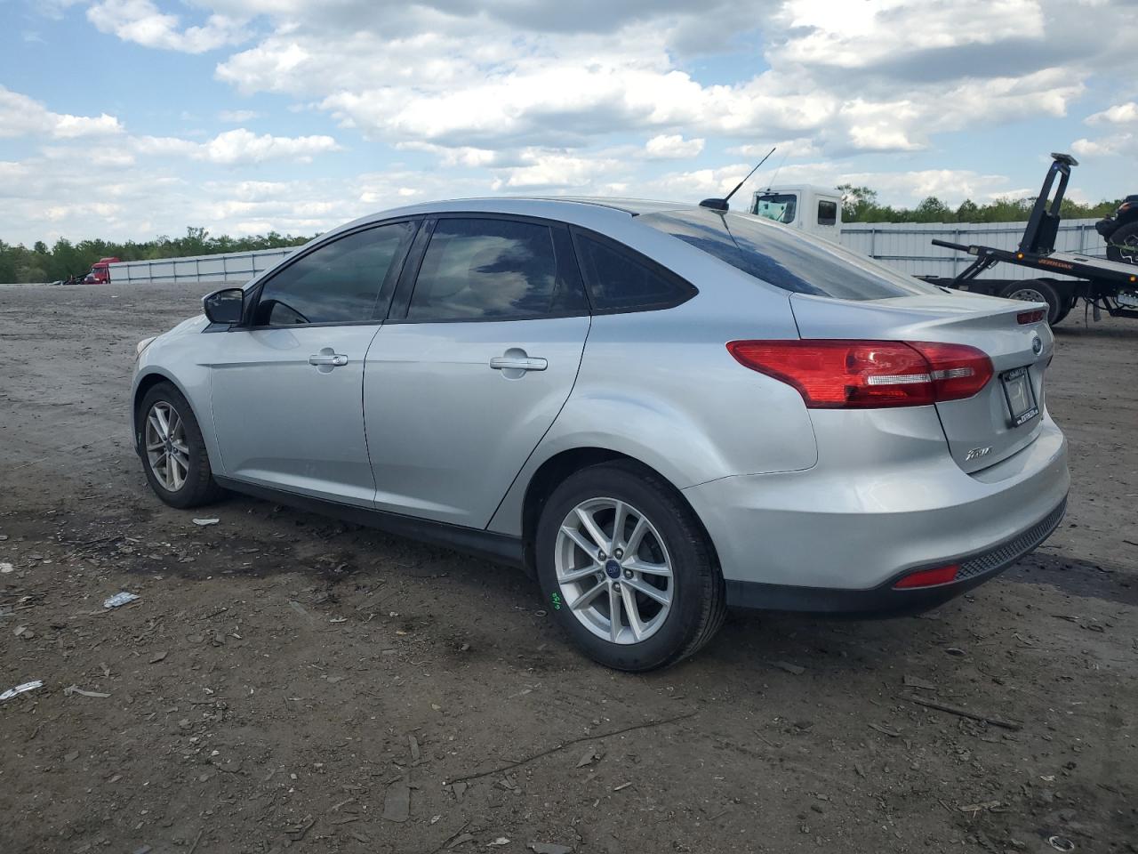 1FADP3F26HL324416 2017 Ford Focus Se