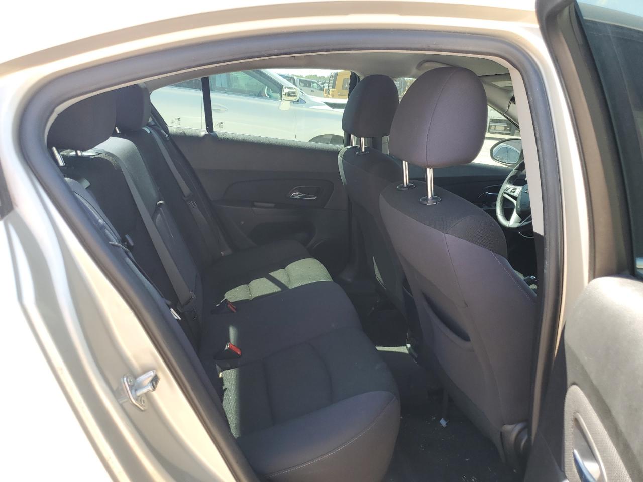 1G1PK5SB6E7379498 2014 Chevrolet Cruze Lt