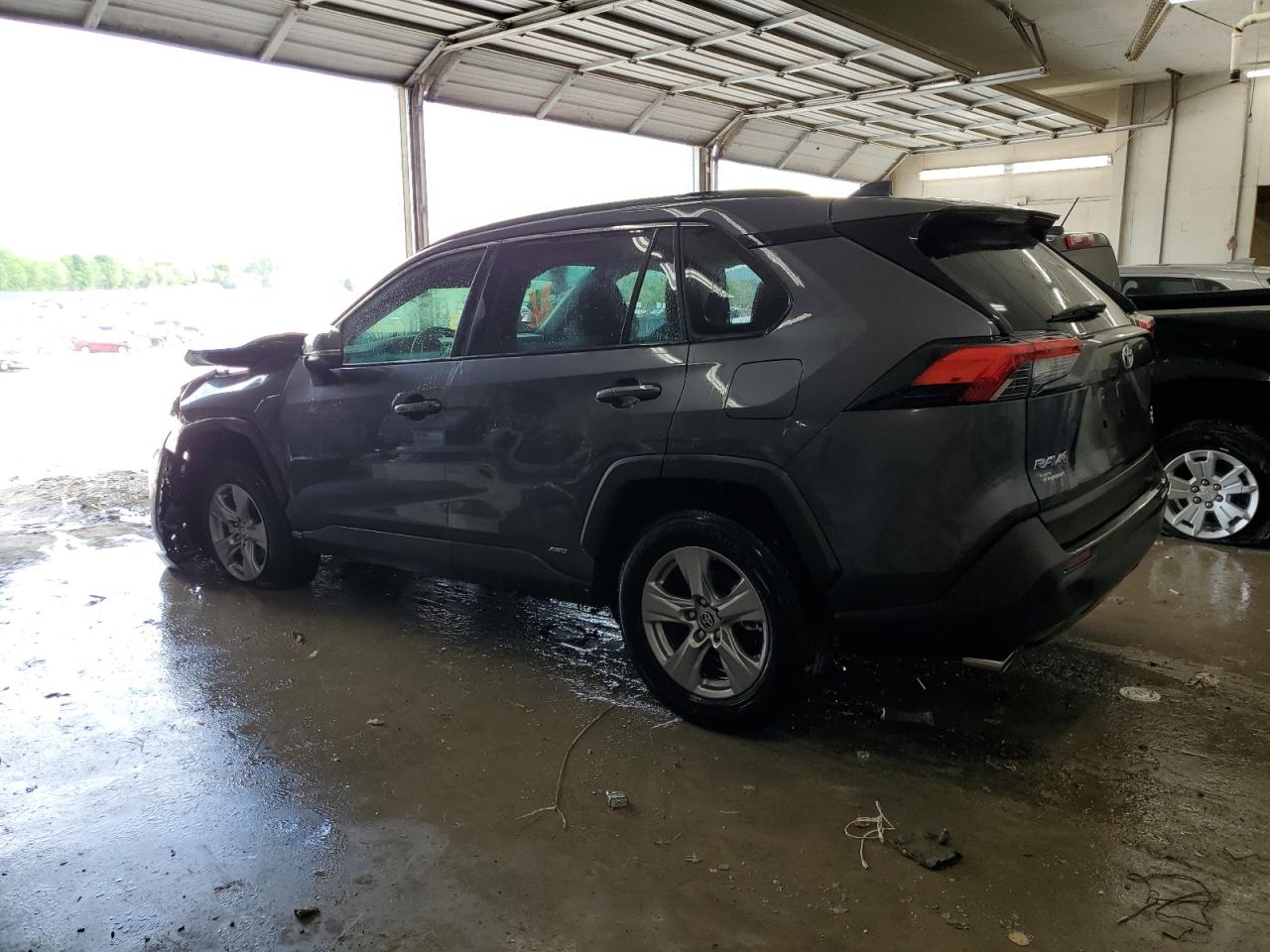 JTMRWRFV6ND152877 2022 Toyota Rav4 Xle