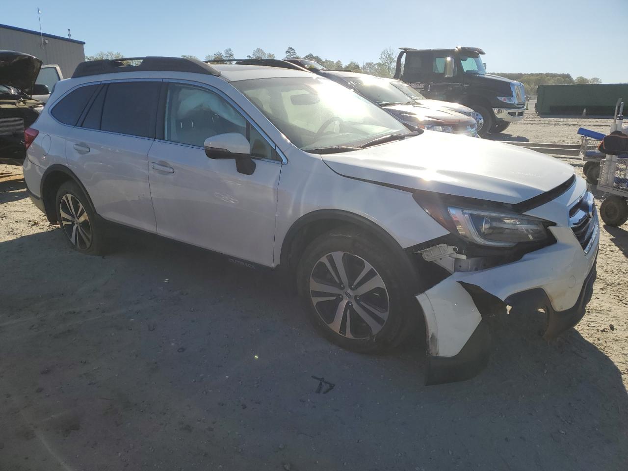 4S4BSENC2K3297384 2019 Subaru Outback 3.6R Limited