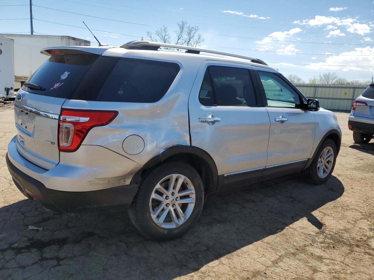 1FM5K8D89FGB65989 2015 Ford Explorer Xlt