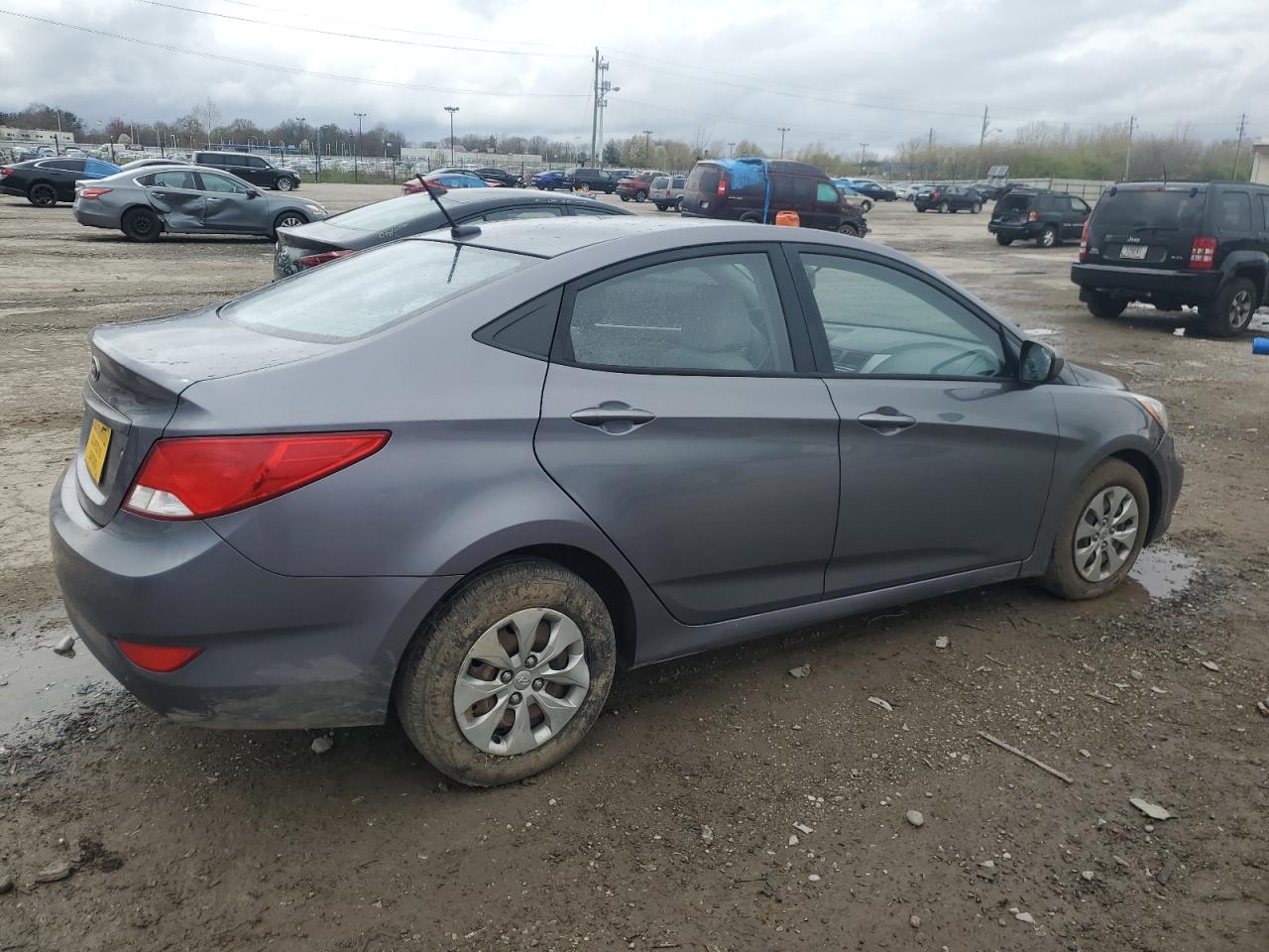 KMHCT4AE2GU035885 2016 Hyundai Accent Se
