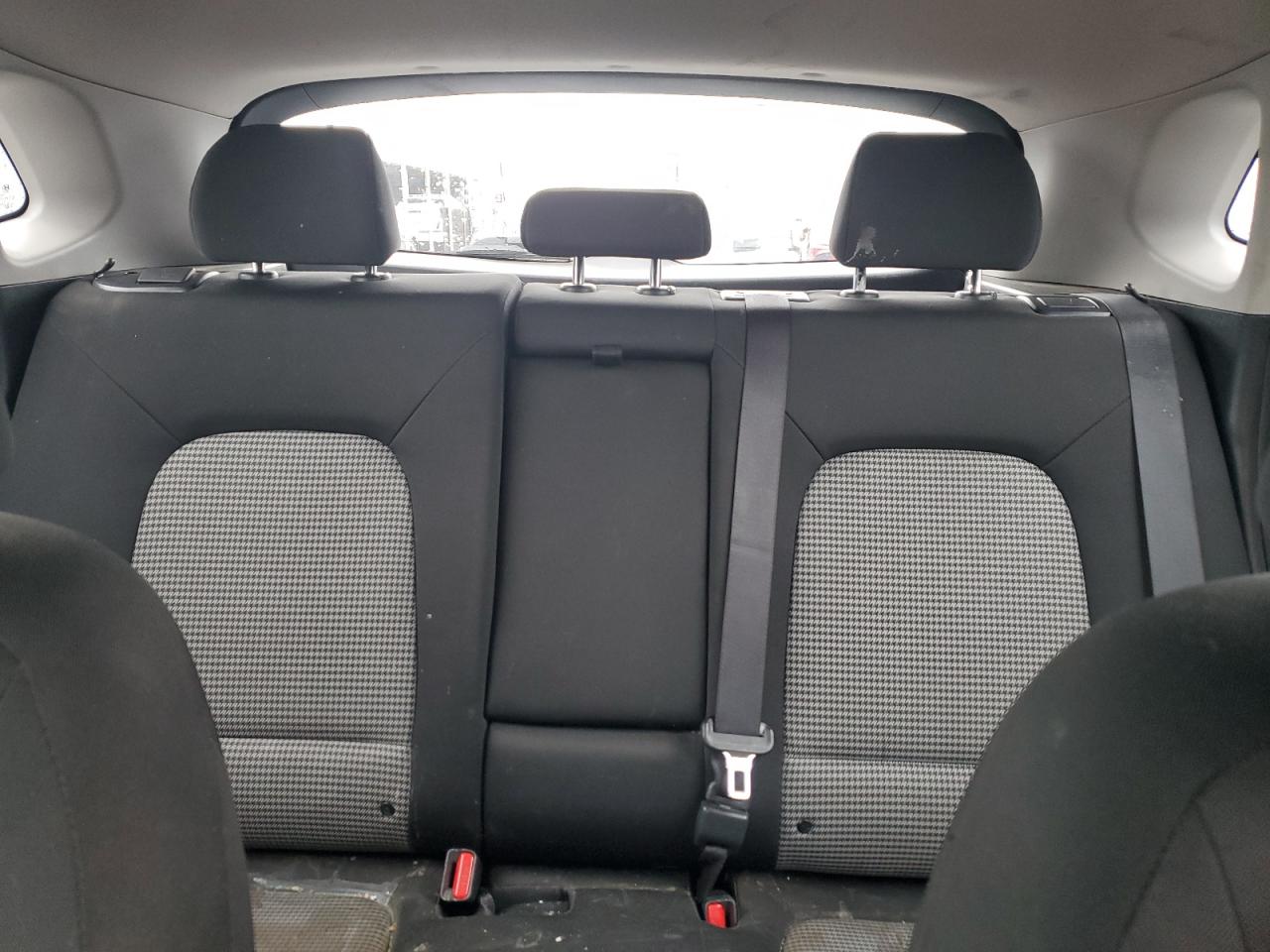 KM8K1CAAXKU297431 2019 Hyundai Kona Se