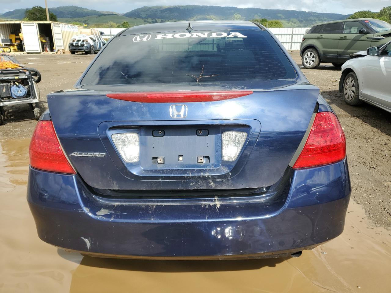 1HGCM56327A049285 2007 Honda Accord Se