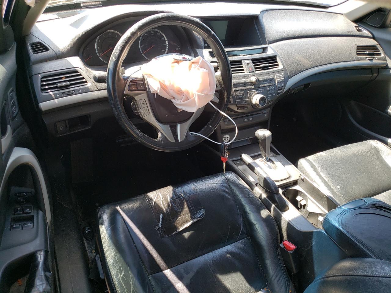 1HGCS2B82BA007715 2011 Honda Accord Exl