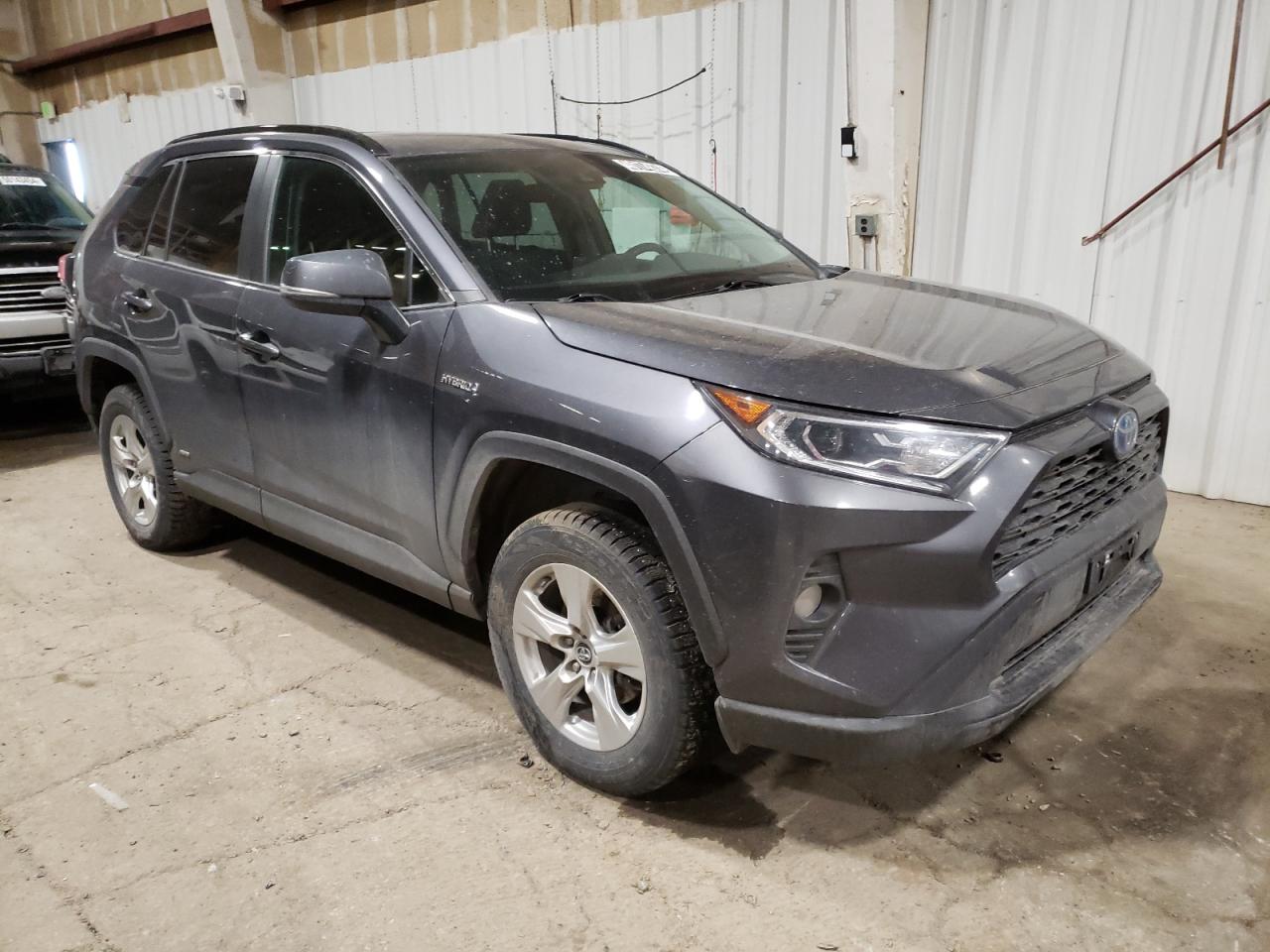 2T3RWRFV5LW072809 2020 Toyota Rav4 Xle