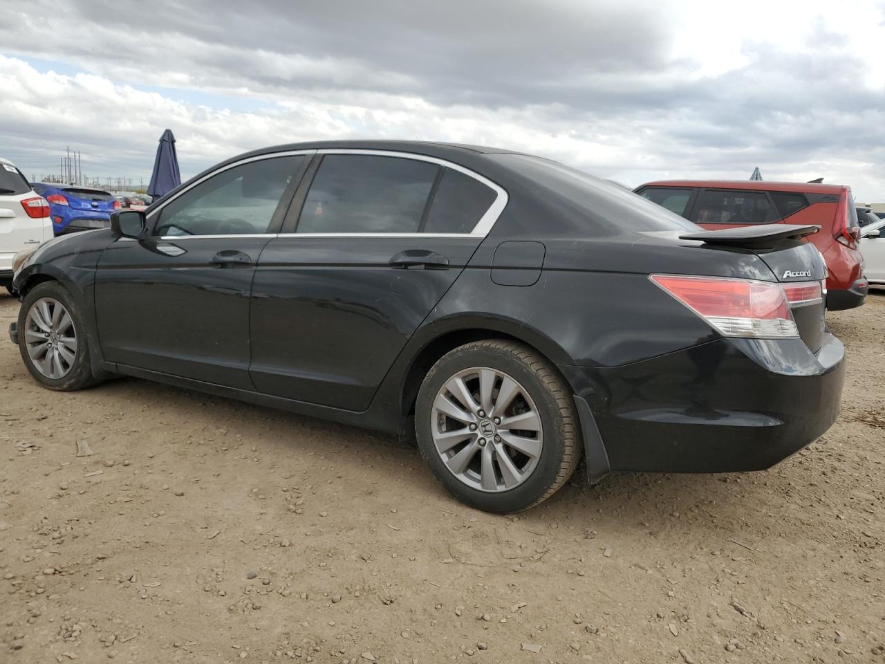 1HGCP2F70BA118685 2011 Honda Accord Ex