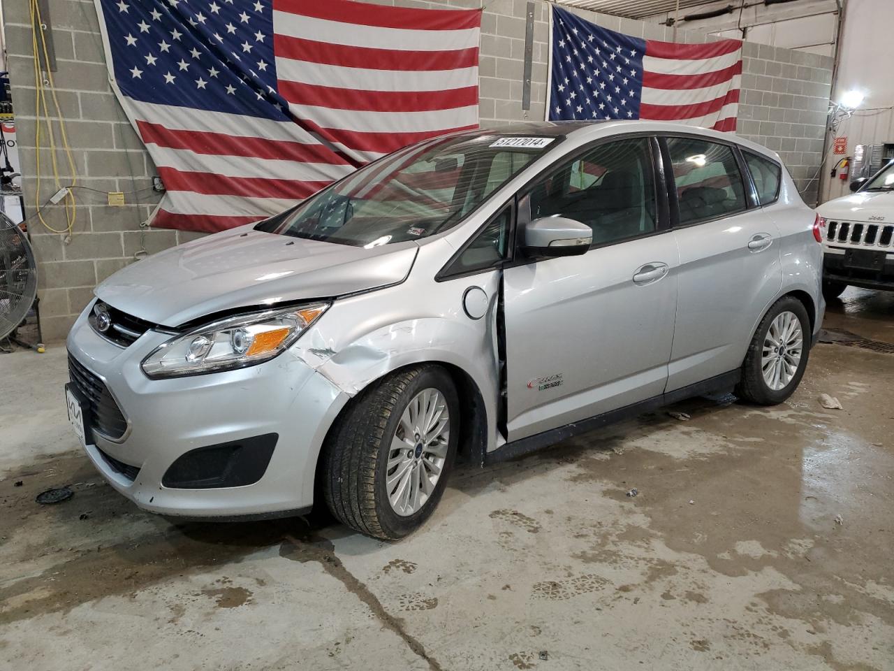 1FADP5EU8HL110073 2017 Ford C-Max Se