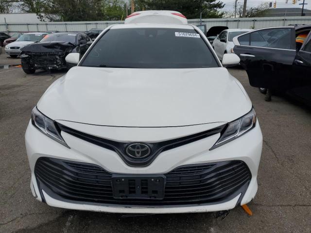 Lot #2508042029 2018 TOYOTA CAMRY L salvage car