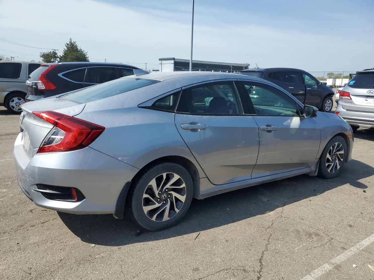 19XFC2F72HE007973 HONDA CIVIC 2017
