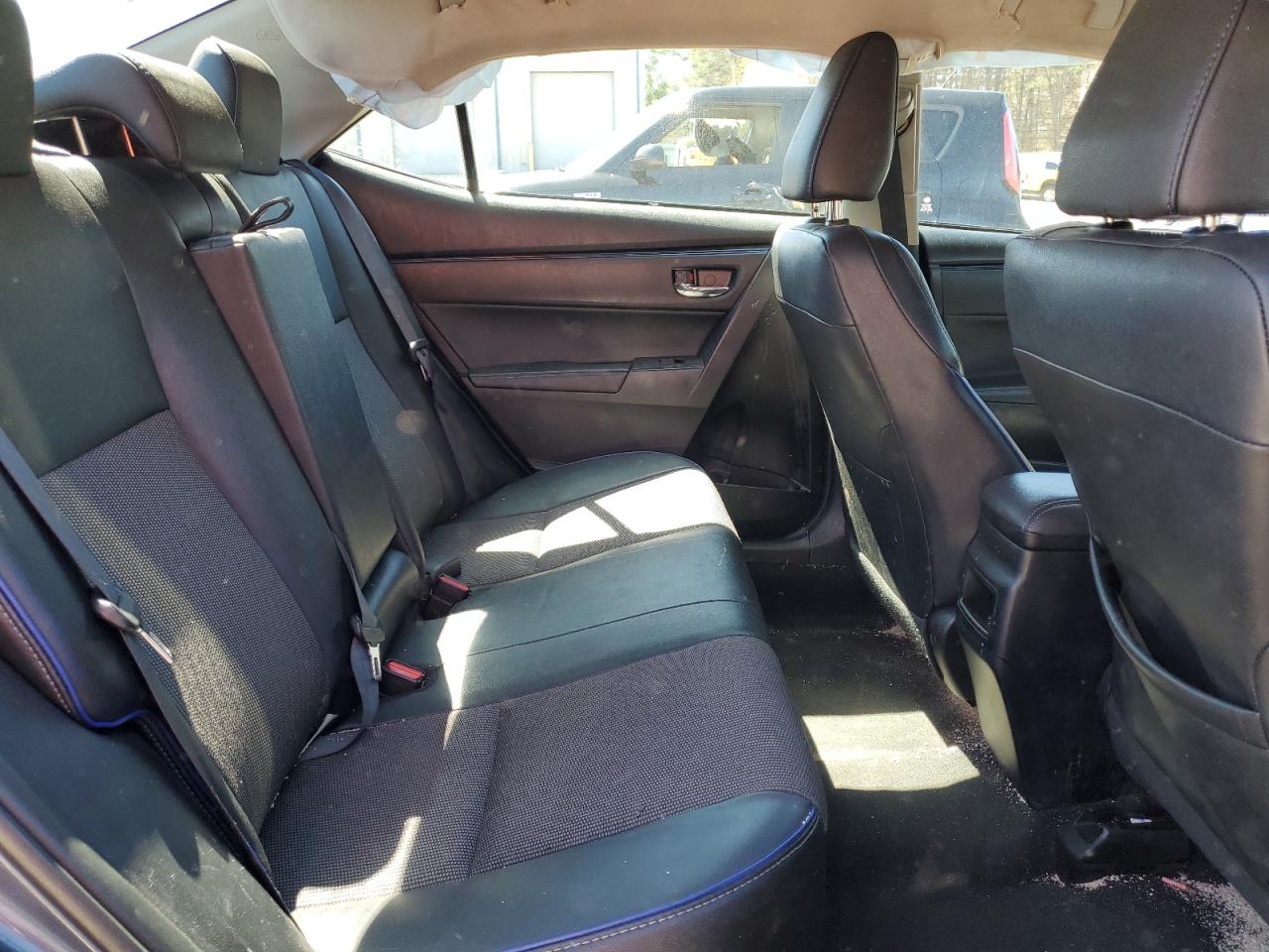 2T1BURHE8JC092953 TOYOTA COROLLA 2018