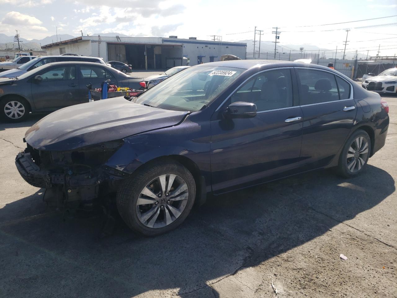 1HGCR2F70GA120602 HONDA ACCORD 2016