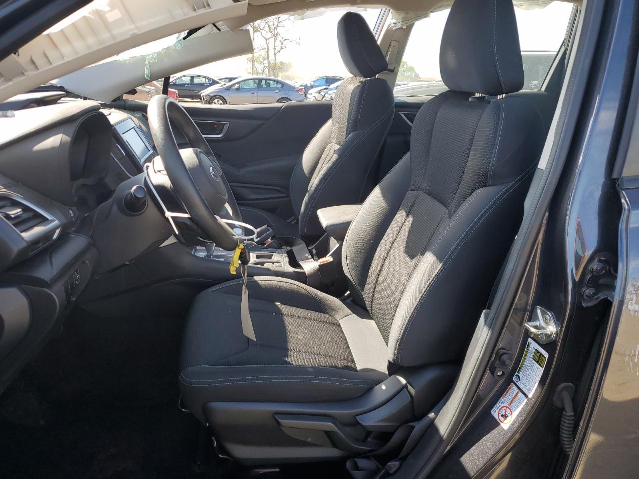 JF2SKACC1KH430513 2019 Subaru Forester