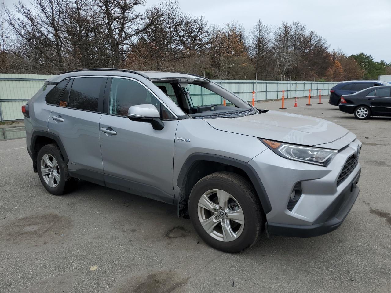 4T3RWRFV6LU005684 TOYOTA RAV4 2020
