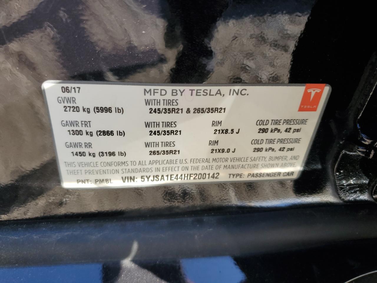 5YJSA1E44HF200142 2017 Tesla Model S