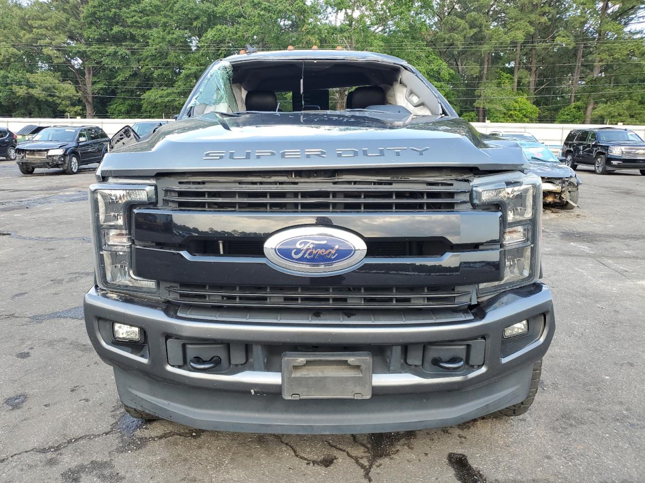 2019 Ford F250 Super Duty vin: 1FT7W2B62KEG32725