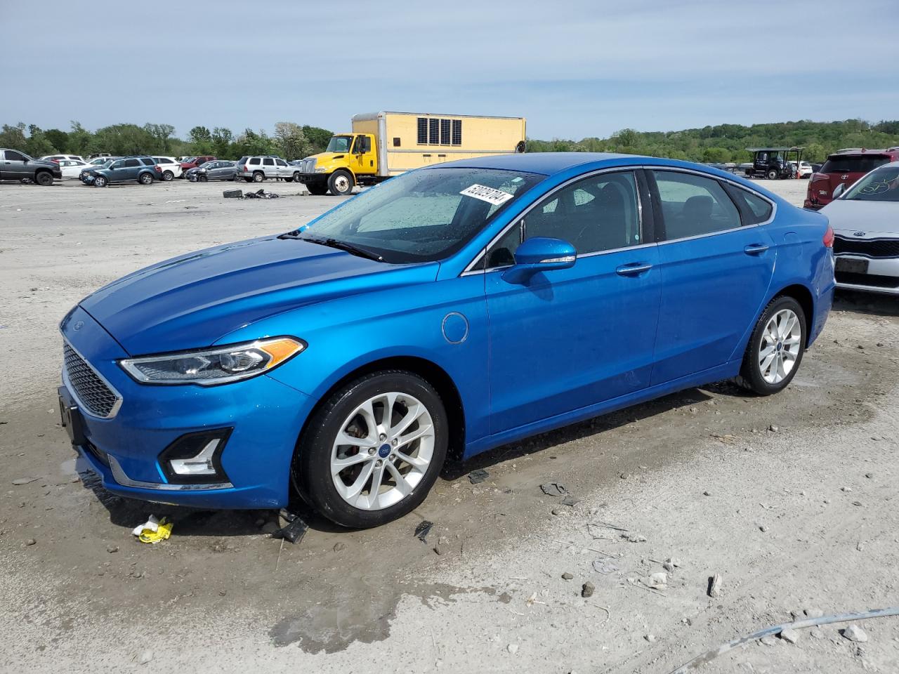 3FA6P0SU7KR144059 FORD FUSION 2019