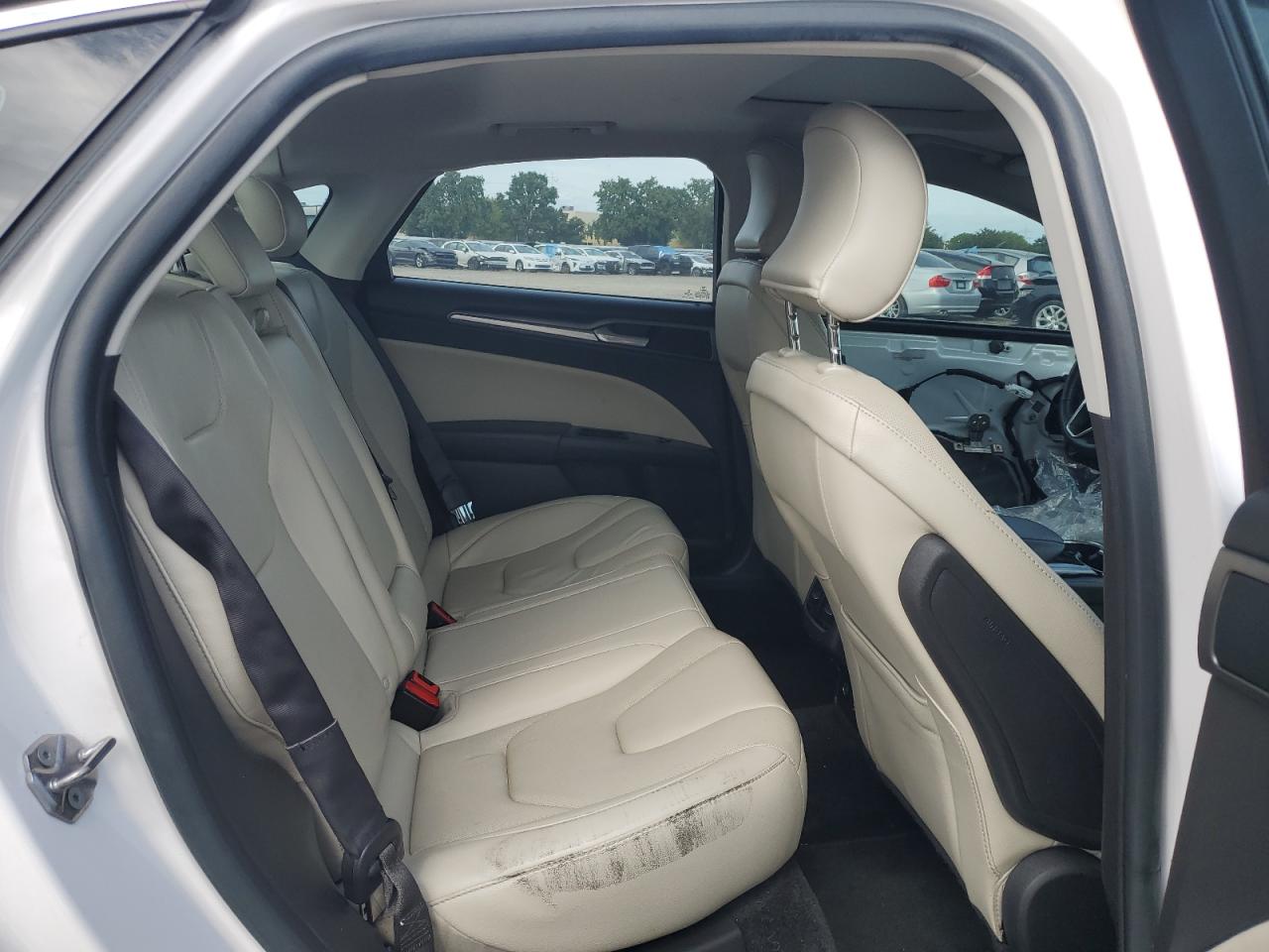 3FA6P0SU1GR115440 FORD FUSION 2016