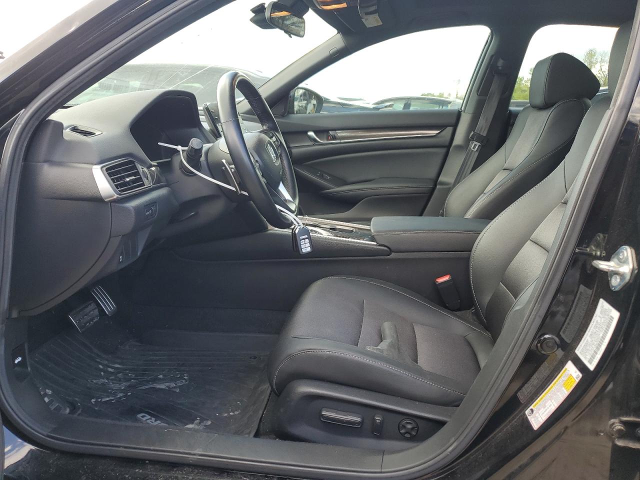 1HGCV2F33MA000927 HONDA ACCORD 2021