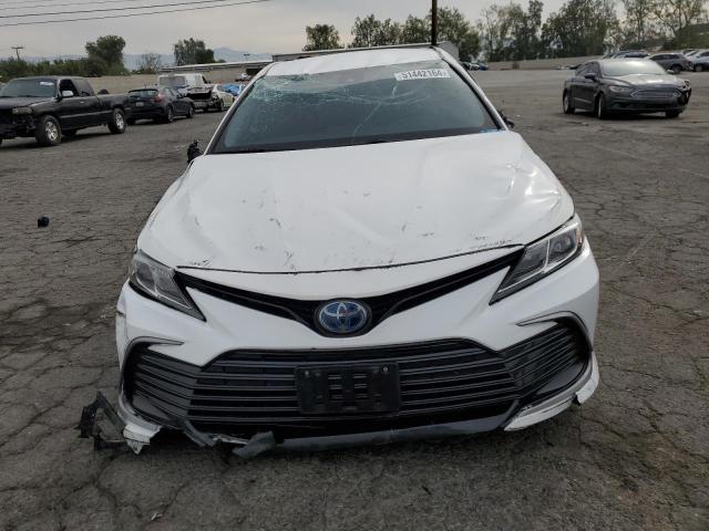 VIN 4T1C31AK0MU027123 2021 Toyota Camry, LE no.5