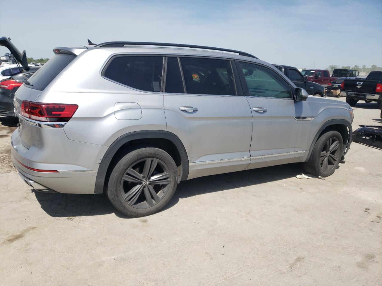 2021 Volkswagen Atlas Se vin: 1V2PR2CA2MC508087