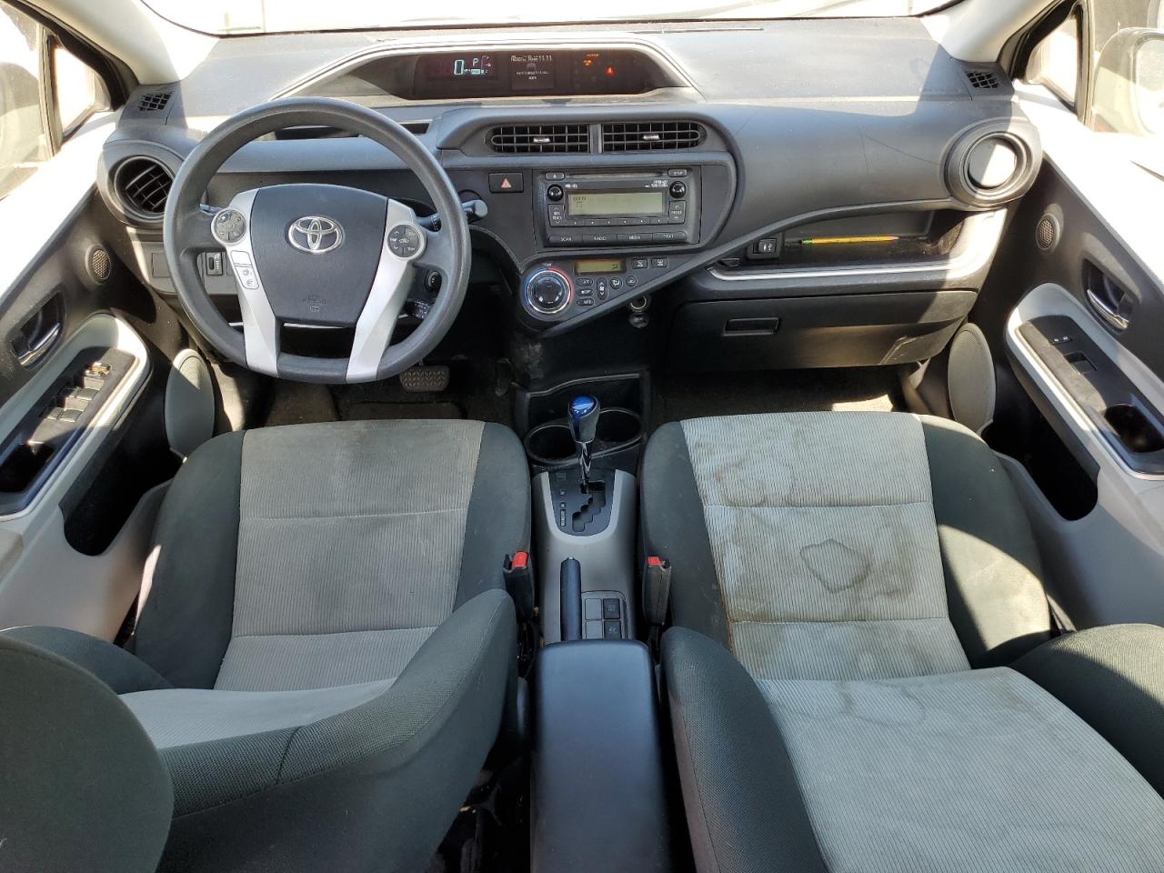 JTDKDTB3XE1082908 2014 Toyota Prius C