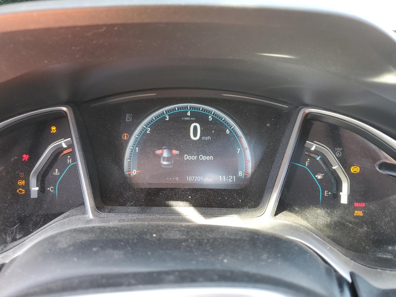 JHMFC1F34JX025967 HONDA CIVIC 2018