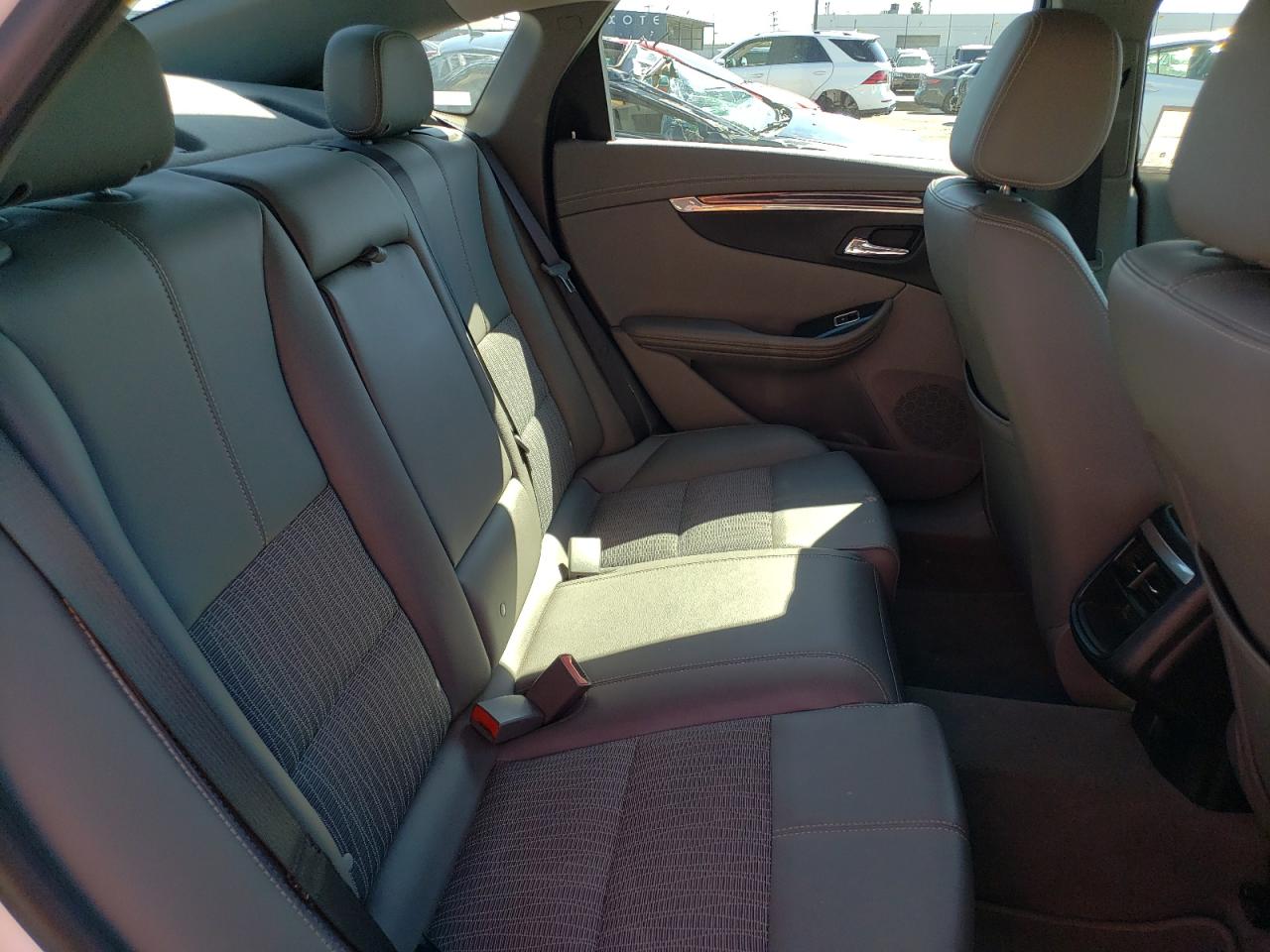 1G11Z5SA2KU116480 CHEVROLET IMPALA 2019