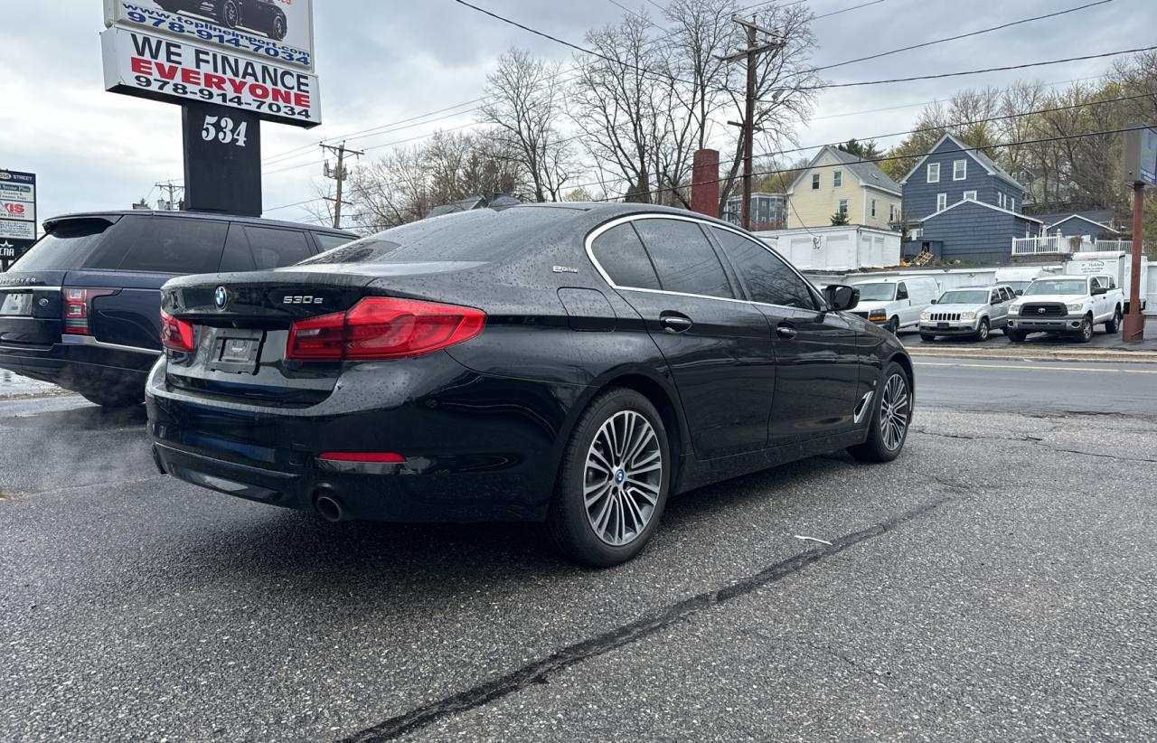 WBAJB1C57JG623830 2018 BMW 530Xe