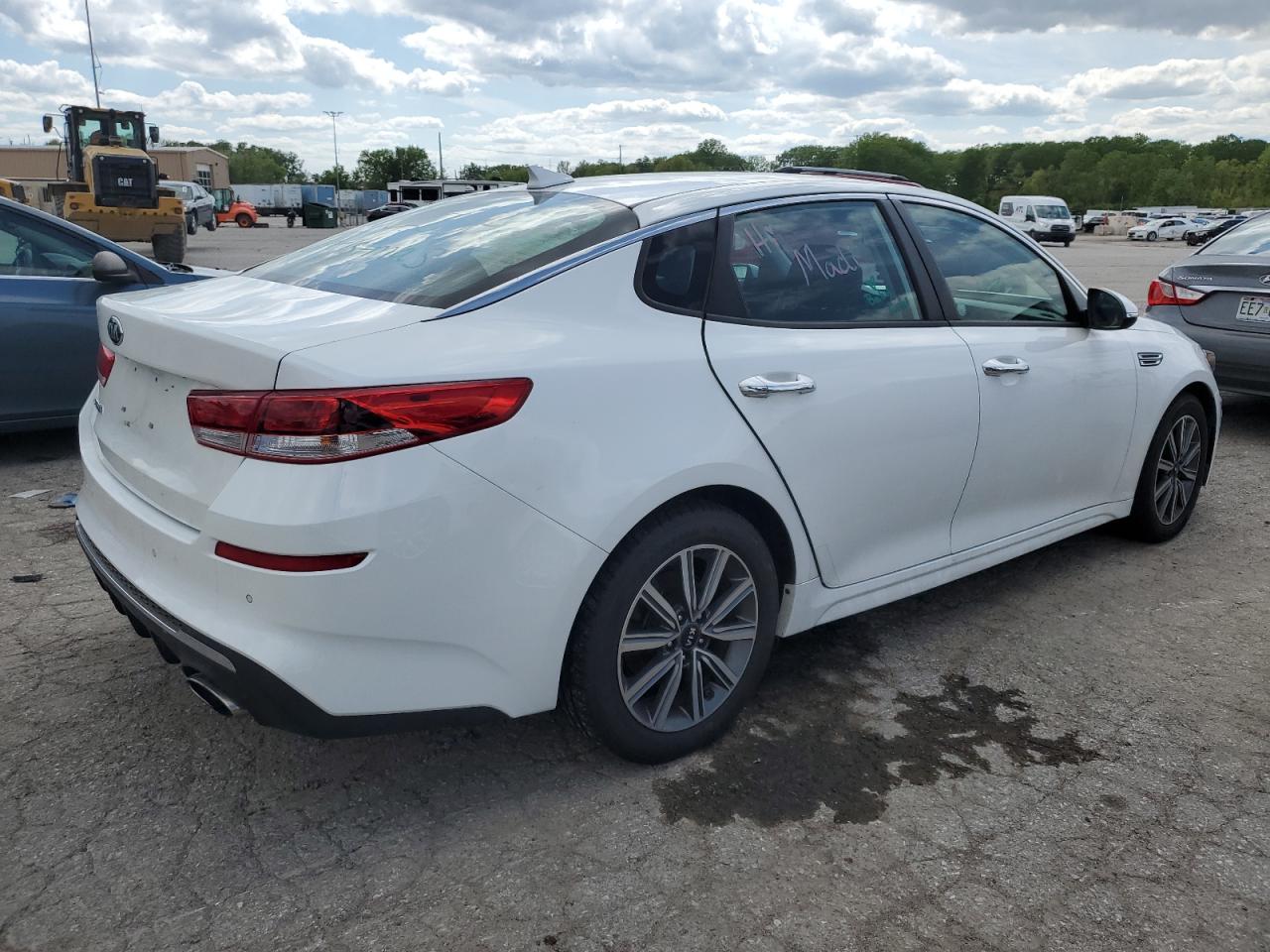 2019 Kia Optima Lx vin: 5XXGT4L32KG354946