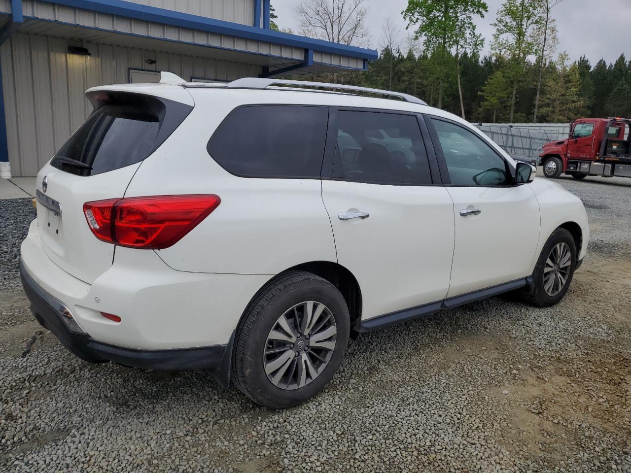 5N1DR2MN2KC583323 NISSAN PATHFINDER 2019