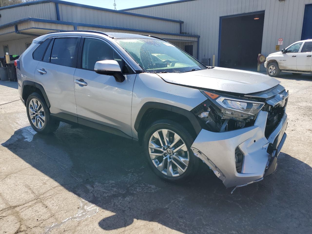 JTMN1RFV0KD523704 2019 Toyota Rav4 Limited