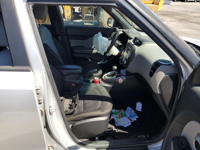 2014 Kia Soul + VIN: KNDJP3A55E7747460 Lot: 49763484