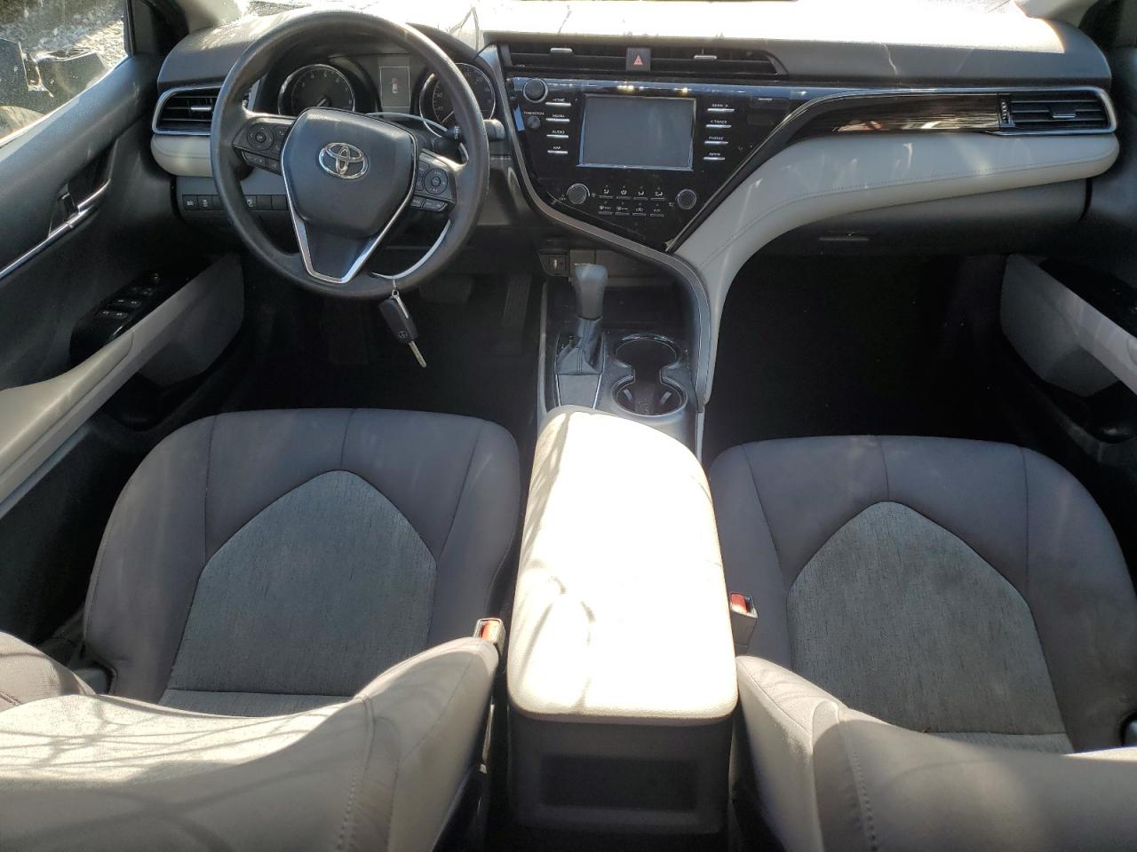 4T1B11HK5KU783597 2019 Toyota Camry L