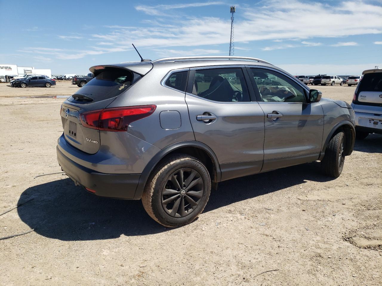 JN1BJ1CR8KW317131 NISSAN ROGUE 2019