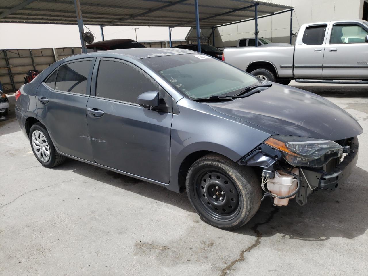 2018 Toyota Corolla L vin: 5YFBURHE6JP826053