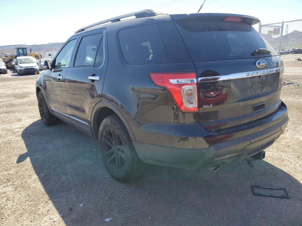 2014 Ford Explorer Xlt vin: 1FM5K7D82EGC57325