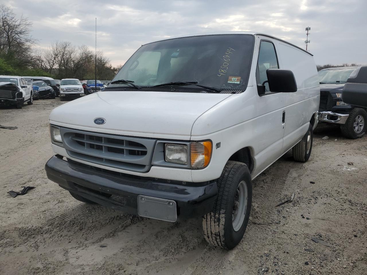 1FTSE34L21HA40132 2001 Ford Econoline E350 Super Duty Van