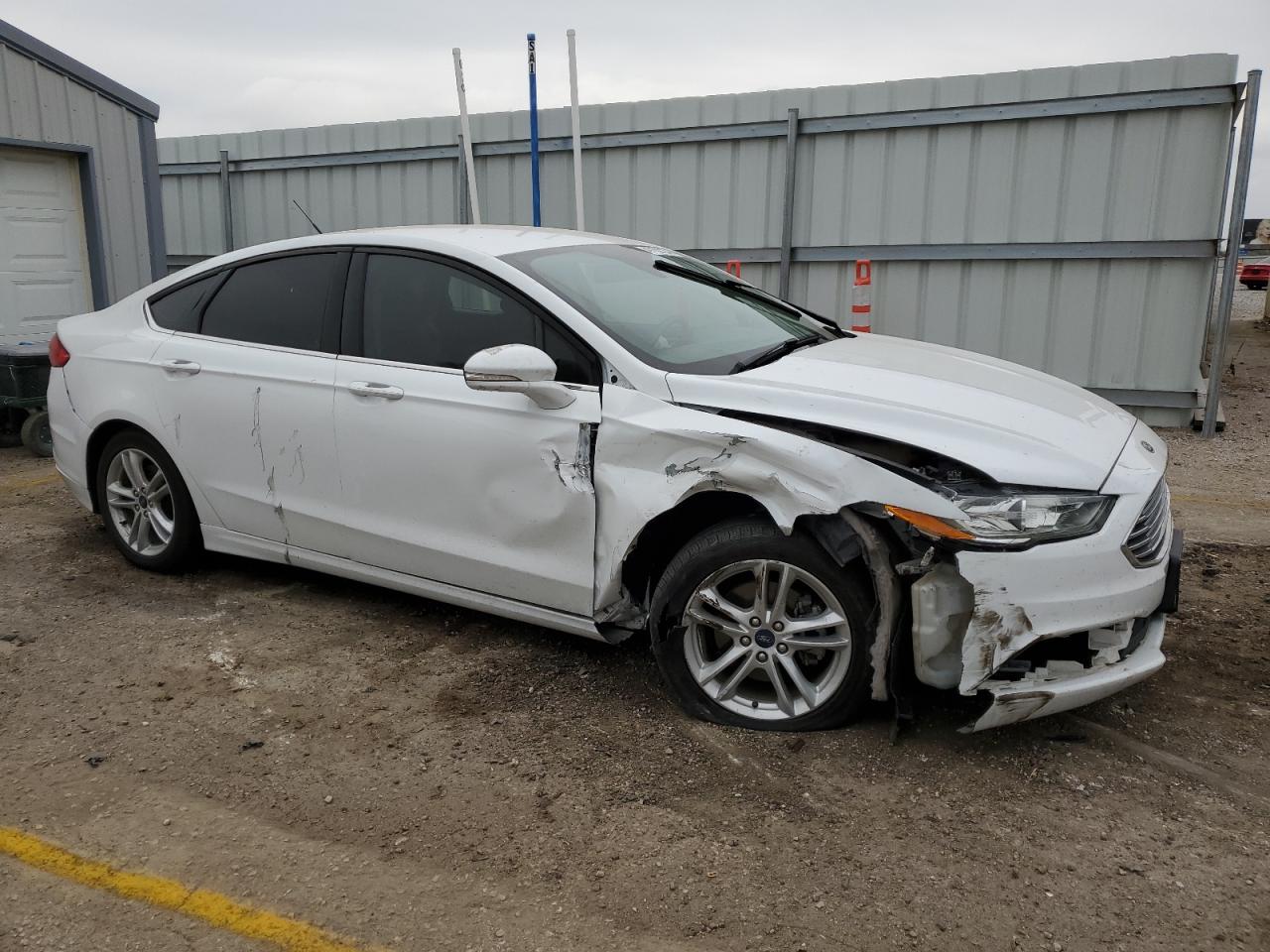 3FA6P0LU8JR262621 FORD FUSION 2018