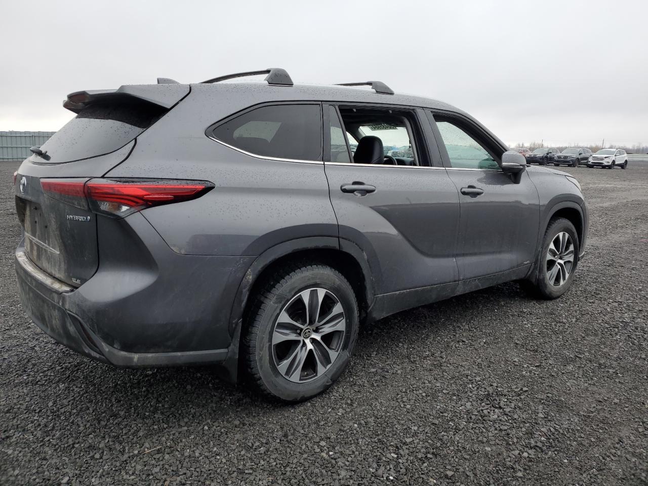 5TDGBRCH9NS560246 2022 Toyota Highlander Hybrid Xle